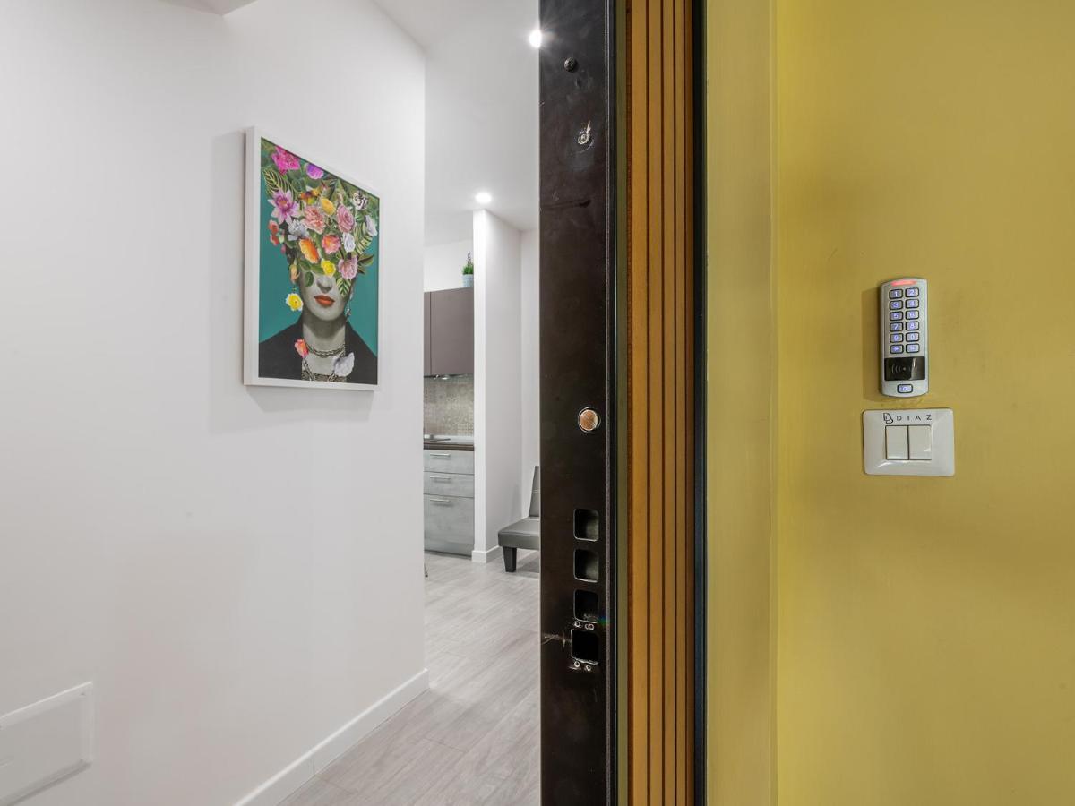 Diaz Apartment Cagliari Buitenkant foto