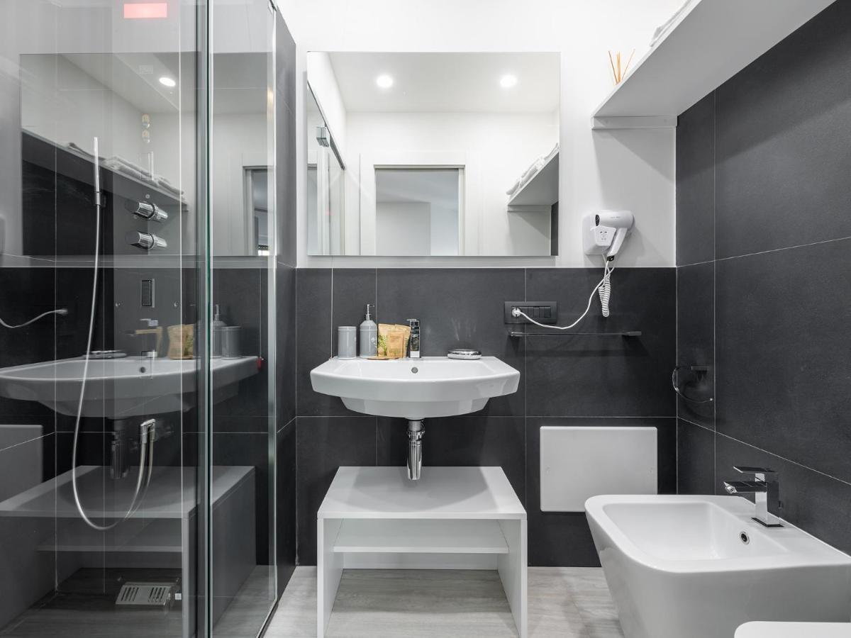 Diaz Apartment Cagliari Buitenkant foto
